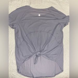 Lululemon Work out top - periwinkle